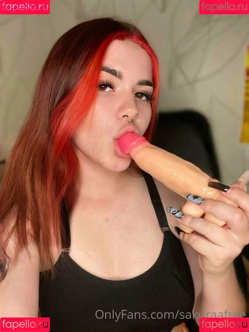 sakuraafree Onlyfans Photo Gallery 