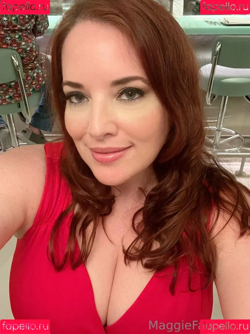 maggiegreenlive Onlyfans Photo Gallery 
