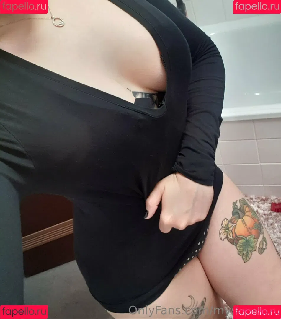 mysty_binx Onlyfans Photo Gallery 