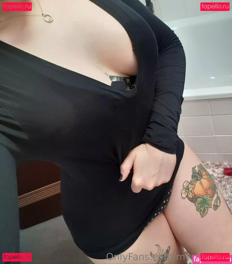 mysty_binx Onlyfans Photo Gallery 