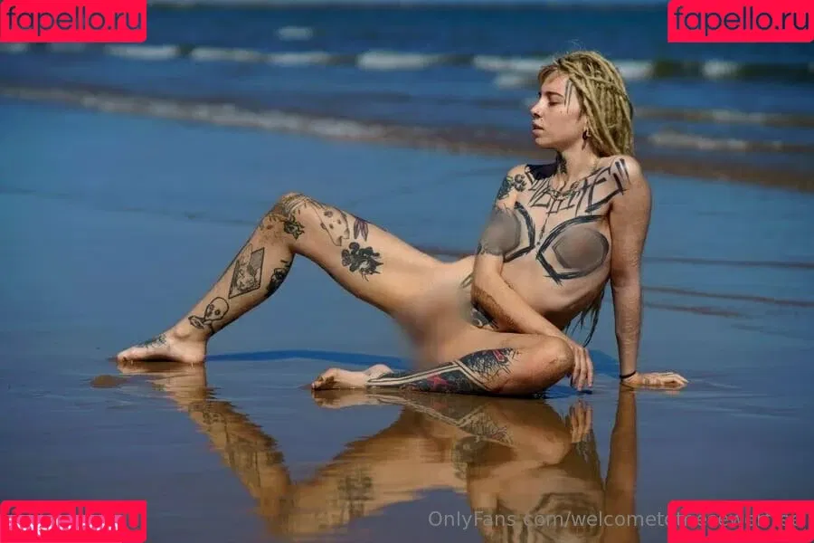 welcometothesewerfree Onlyfans Photo Gallery 