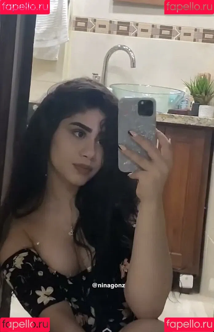 NinaGonz Onlyfans Photo Gallery 