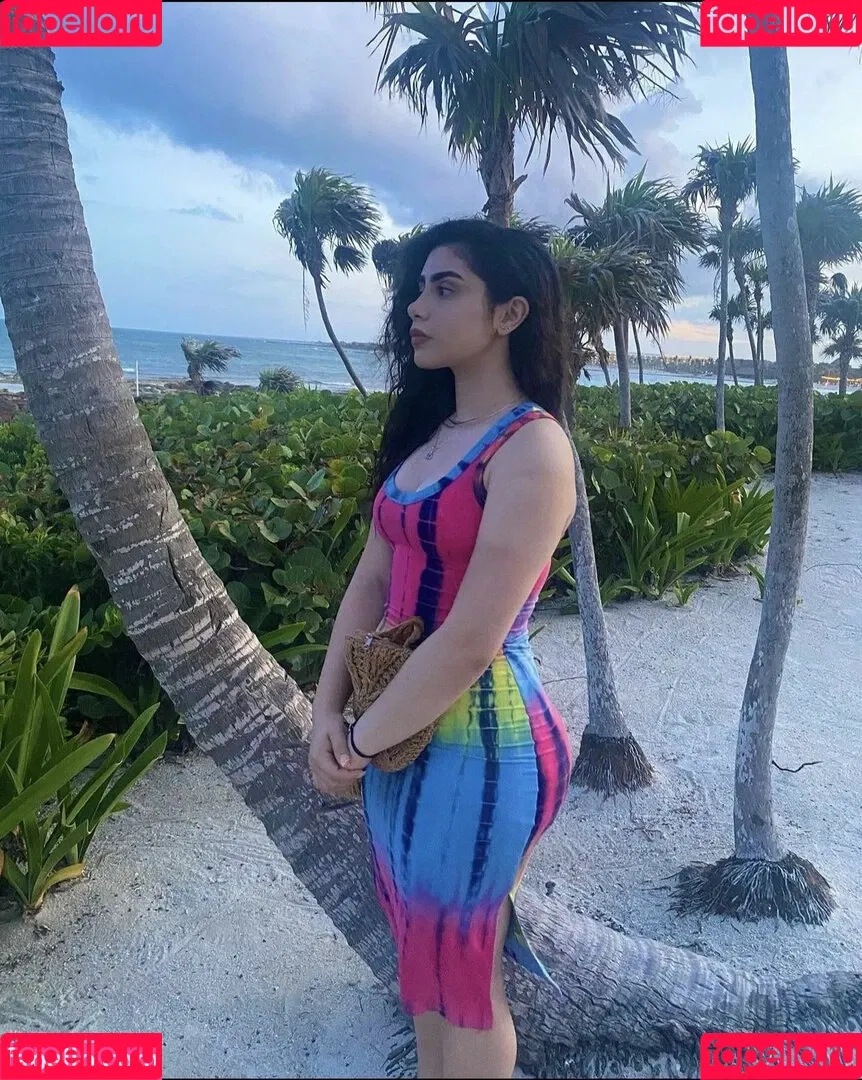 NinaGonz Onlyfans Photo Gallery 