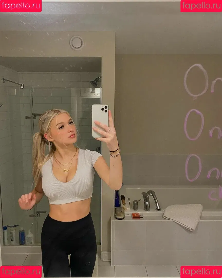 Emma Welyki Onlyfans Photo Gallery 