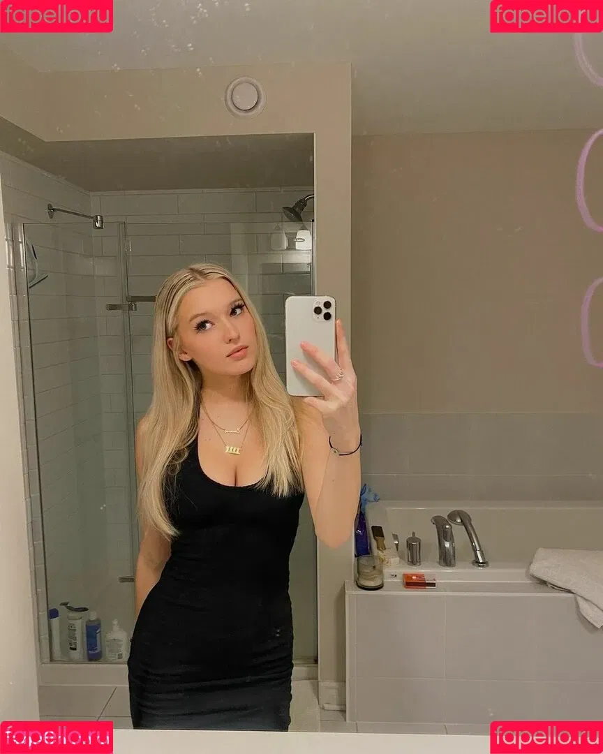 Emma Welyki Onlyfans Photo Gallery 