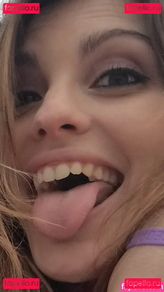 Iamcristinini Onlyfans Photo Gallery 