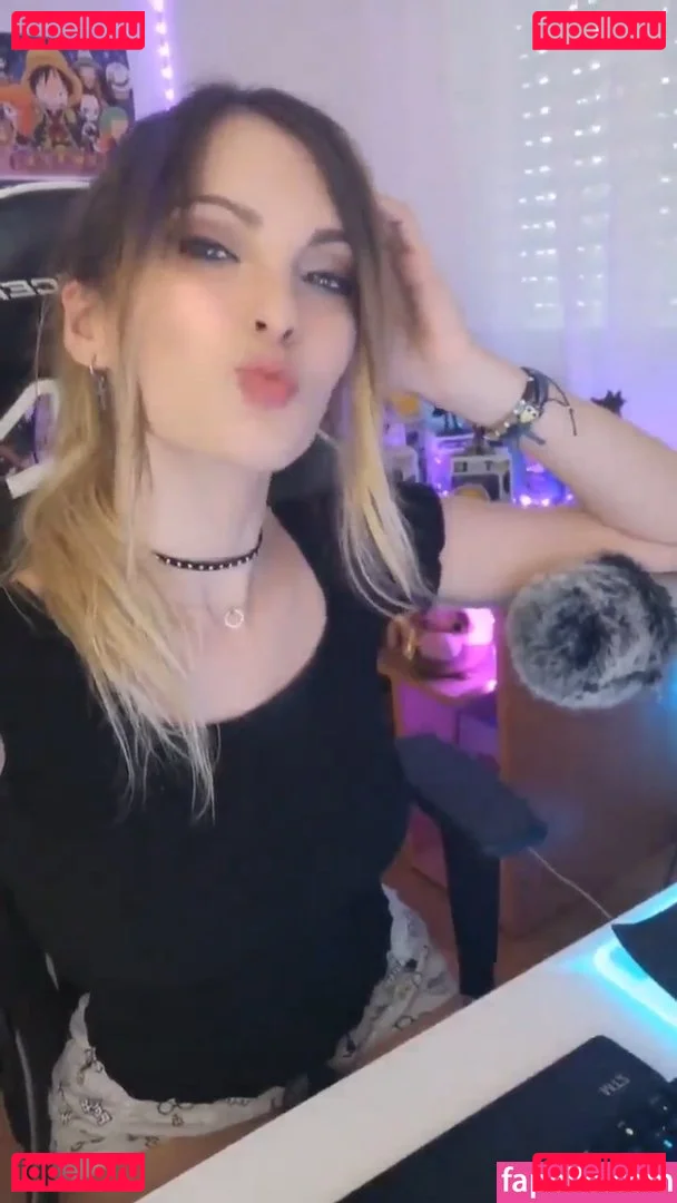 Iamcristinini Onlyfans Photo Gallery 