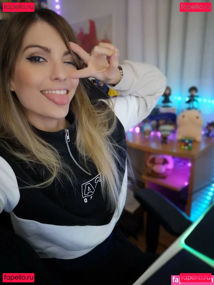 Iamcristinini Onlyfans Photo Gallery 