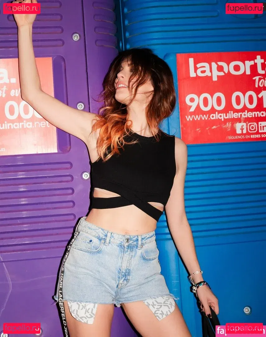 Iamcristinini Onlyfans Photo Gallery 