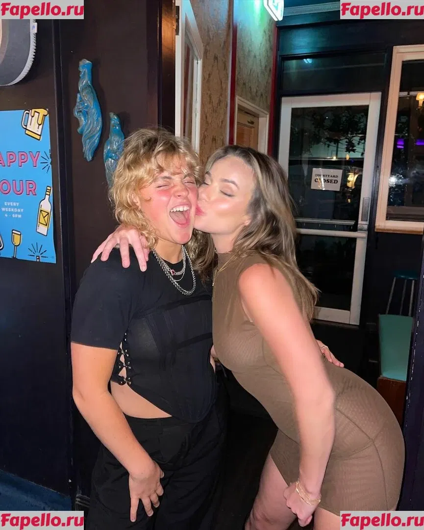 Abbie Chatfield Onlyfans Photo Gallery 