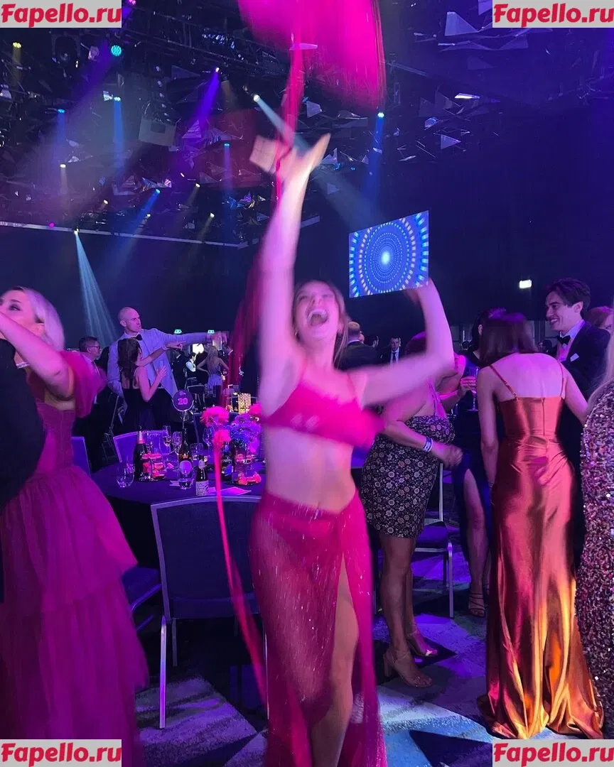 Abbie Chatfield Onlyfans Photo Gallery 