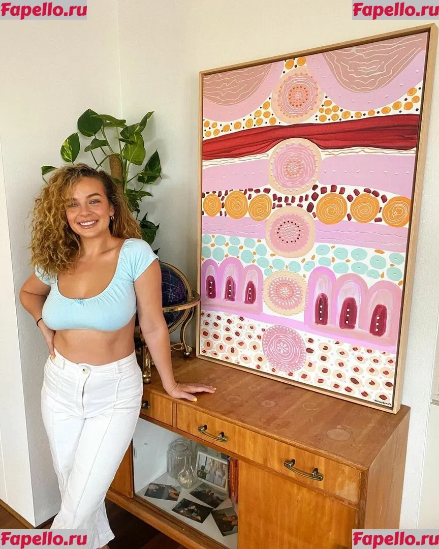 Abbie Chatfield Onlyfans Photo Gallery 