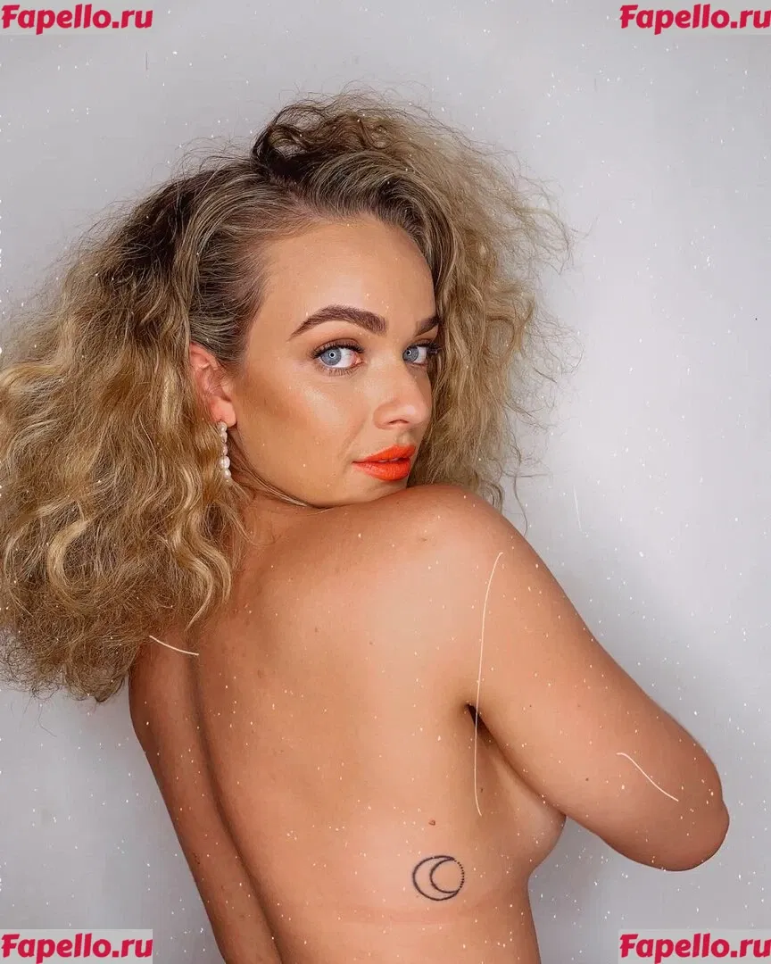 Abbie Chatfield Onlyfans Photo Gallery 