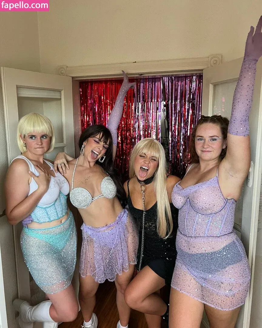 Abbie Chatfield Onlyfans Photo Gallery 