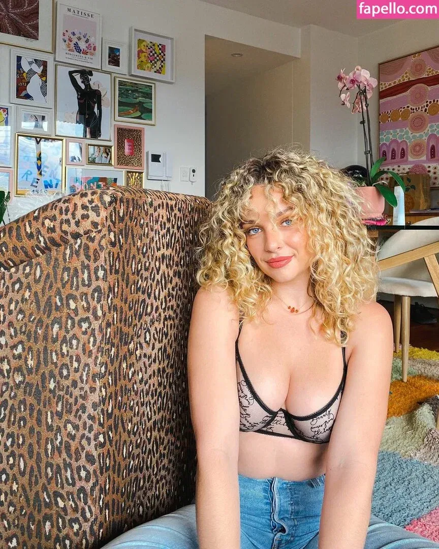 Abbie Chatfield Onlyfans Photo Gallery 