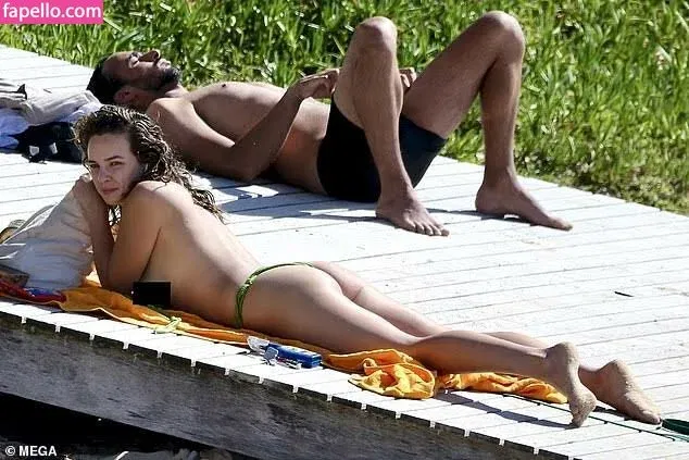 Abbie Chatfield Onlyfans Photo Gallery 