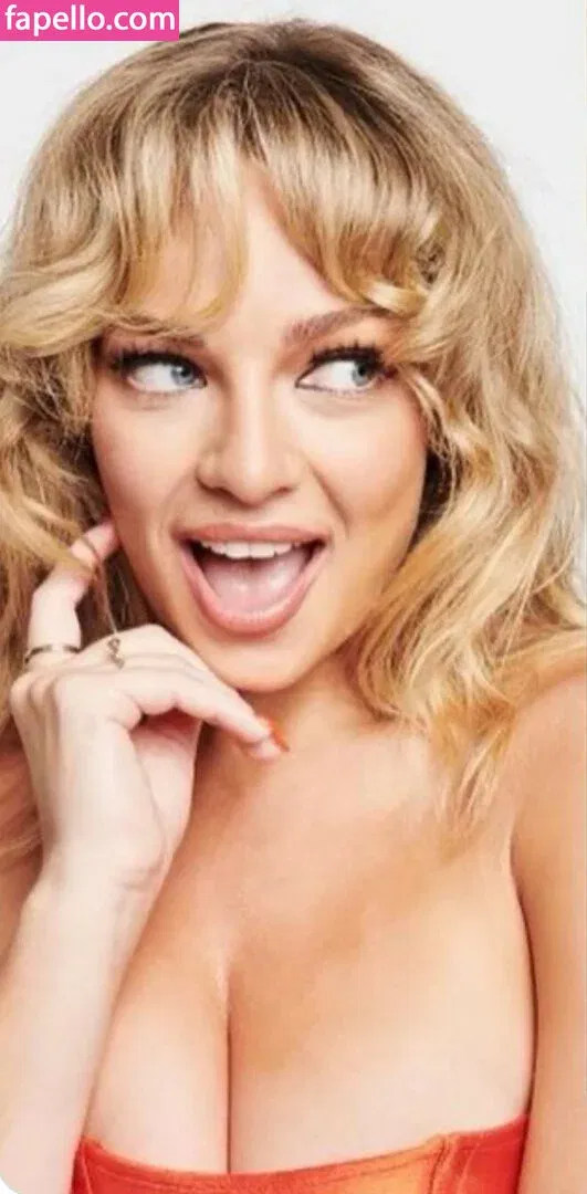 Abbie Chatfield Onlyfans Photo Gallery 