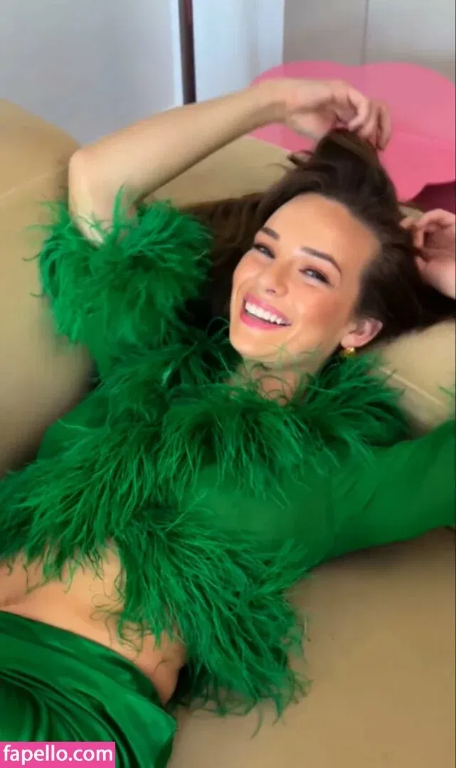 Abbie Chatfield Onlyfans Photo Gallery 