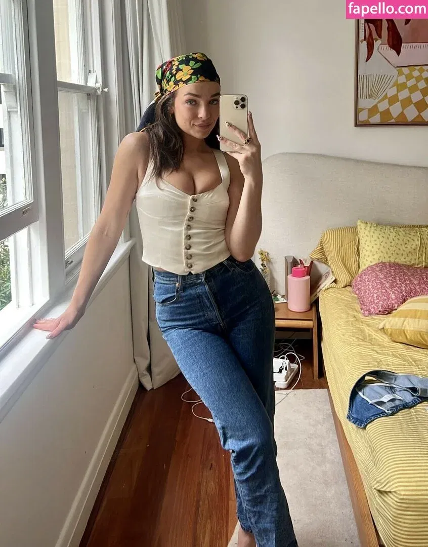 Abbie Chatfield Onlyfans Photo Gallery 