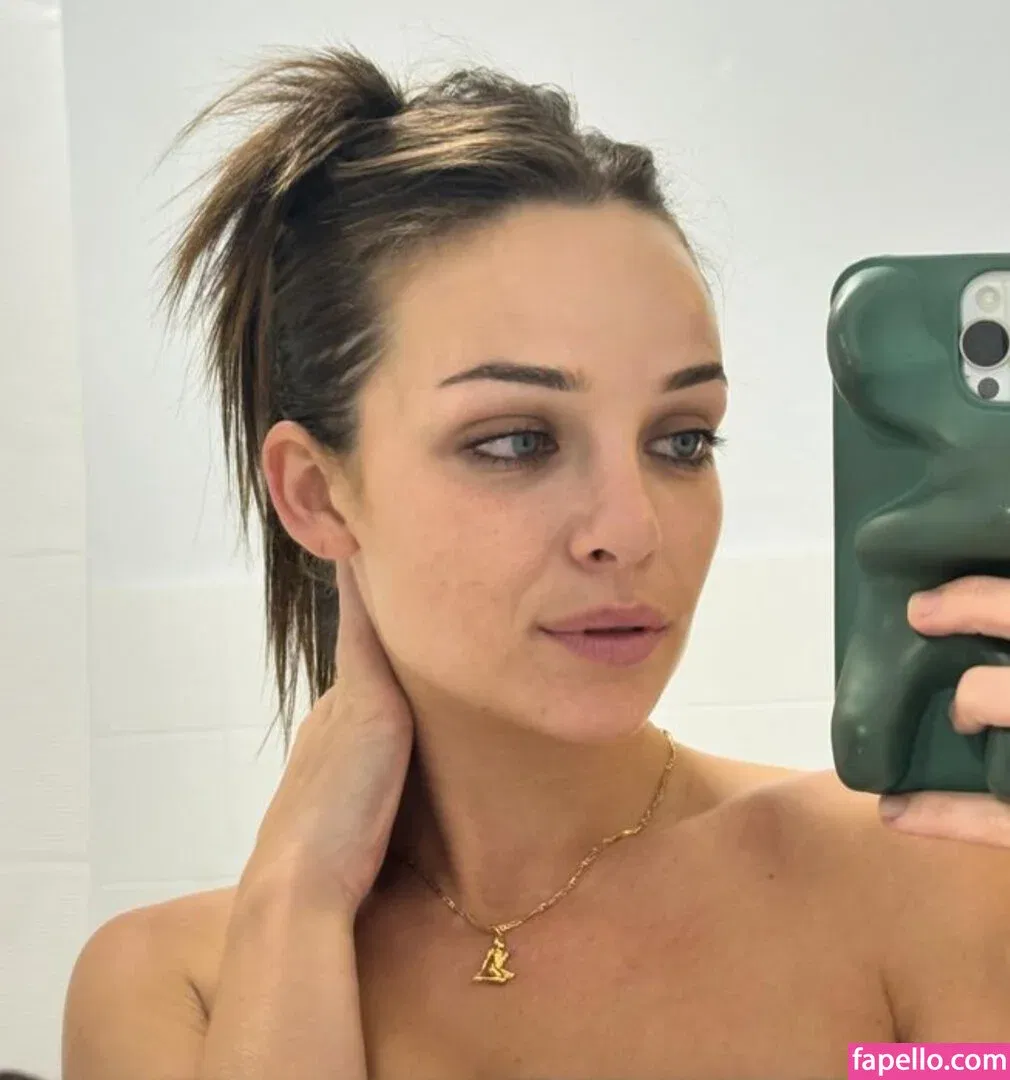 Abbie Chatfield Onlyfans Photo Gallery 