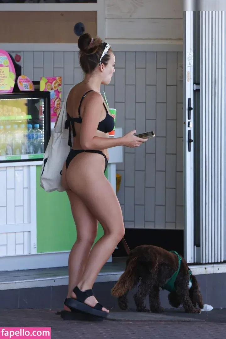 Abbie Chatfield Onlyfans Photo Gallery 