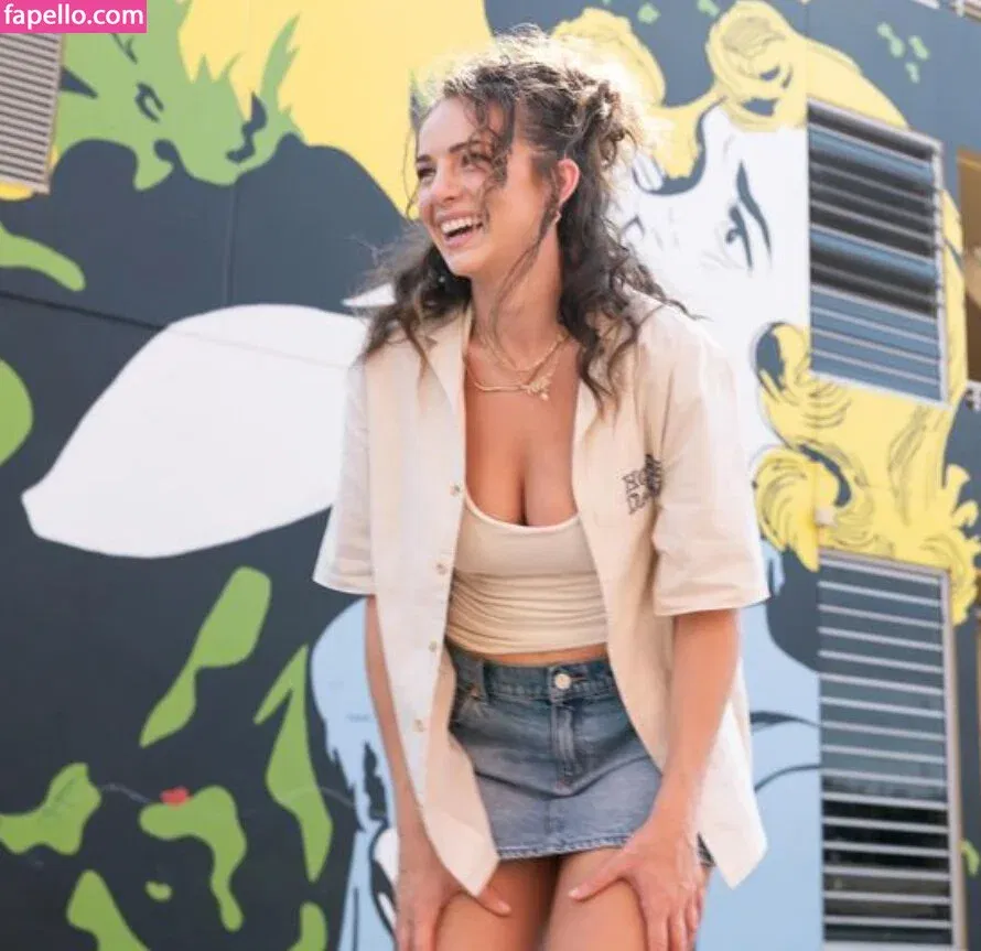 Abbie Chatfield Onlyfans Photo Gallery 