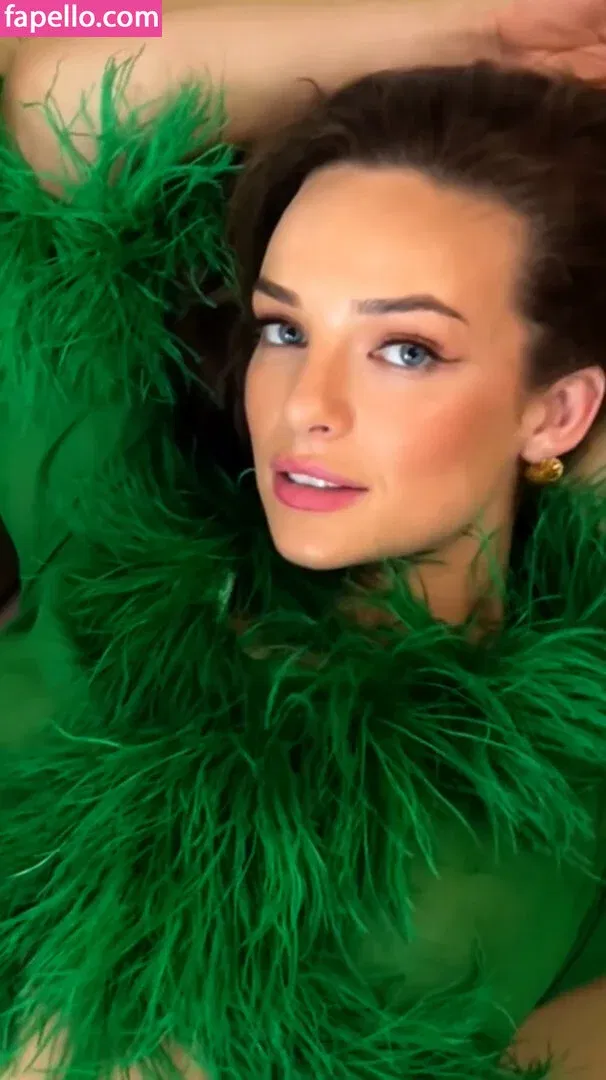 Abbie Chatfield Onlyfans Photo Gallery 