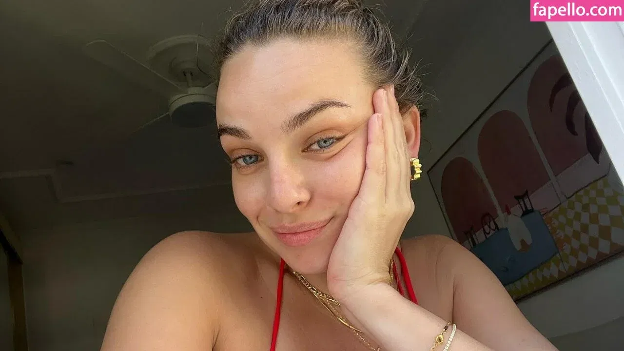 Abbie Chatfield Onlyfans Photo Gallery 