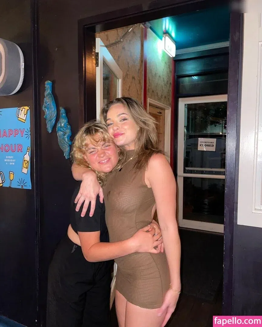 Abbie Chatfield Onlyfans Photo Gallery 