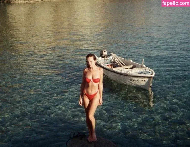 Abbie Chatfield Onlyfans Photo Gallery 