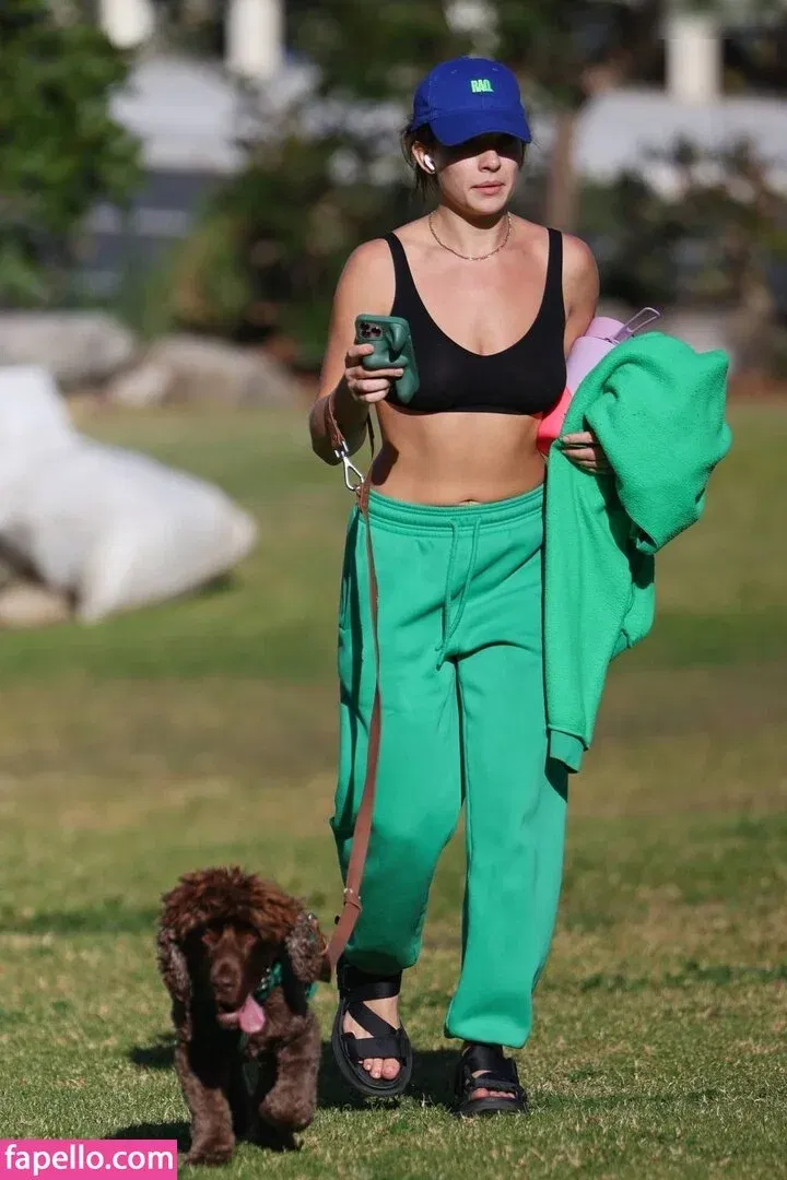 Abbie Chatfield Onlyfans Photo Gallery 