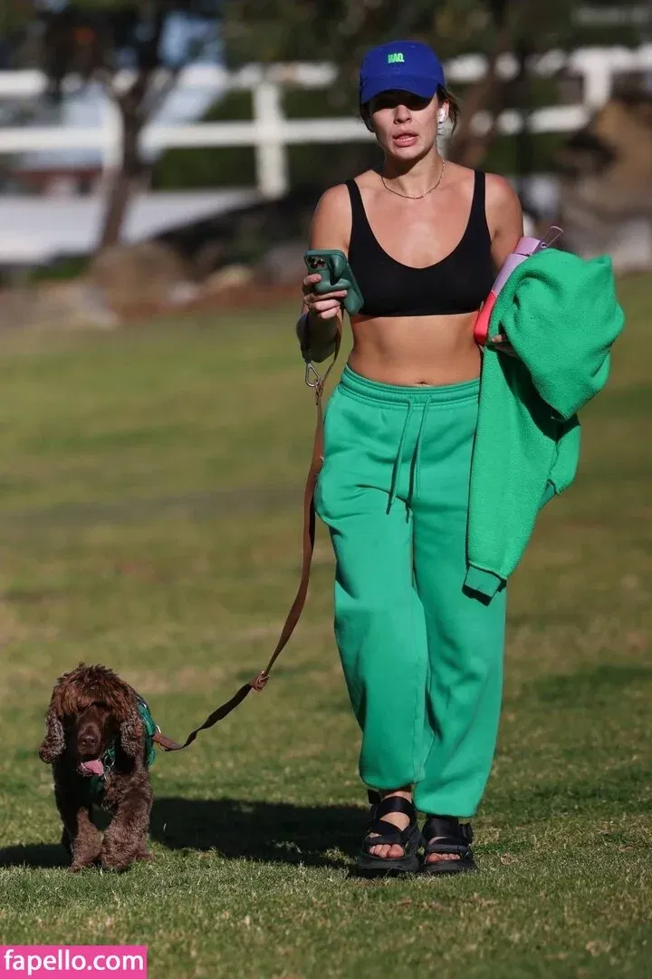 Abbie Chatfield Onlyfans Photo Gallery 