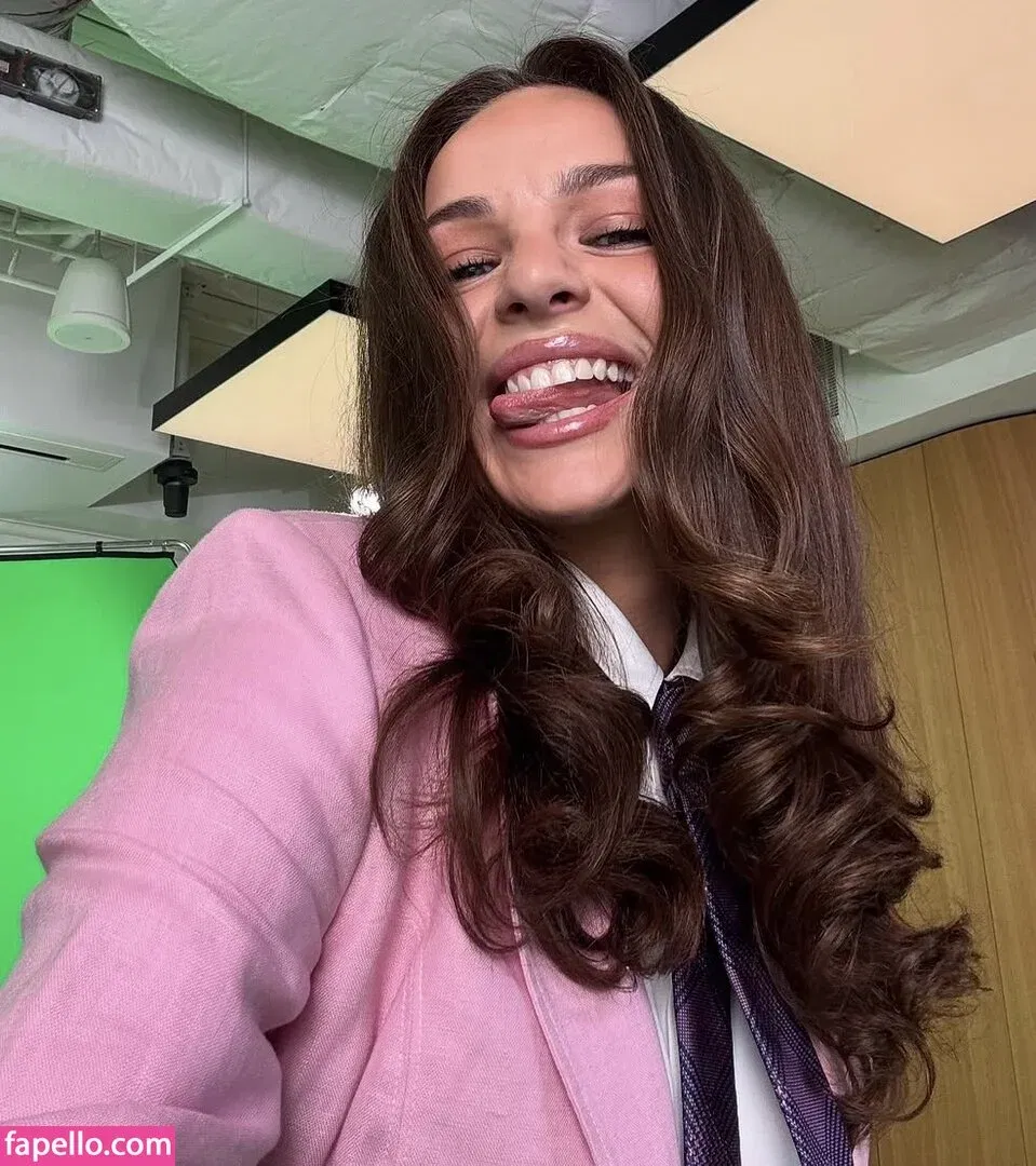 Abbie Chatfield Onlyfans Photo Gallery 