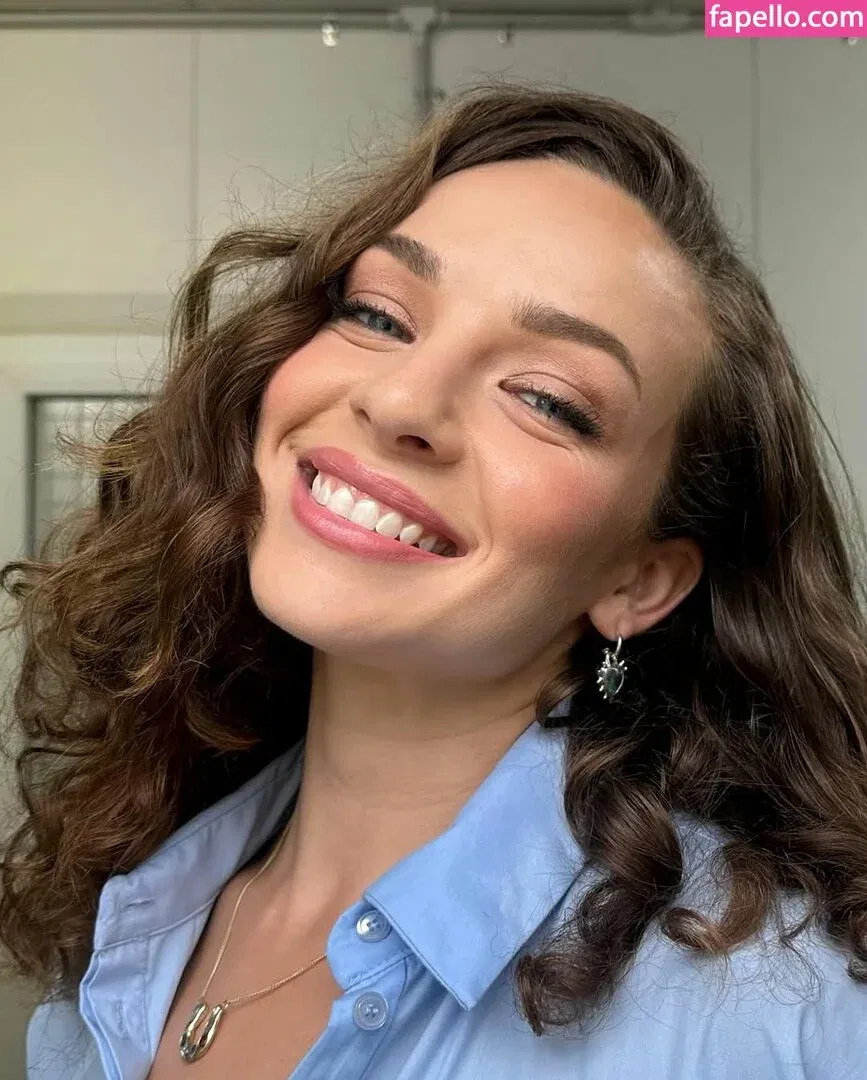 Abbie Chatfield Onlyfans Photo Gallery 