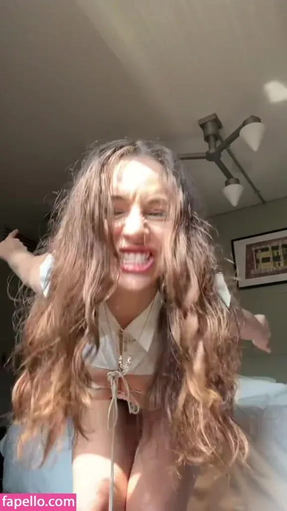 Abbie Chatfield Onlyfans Photo Gallery 