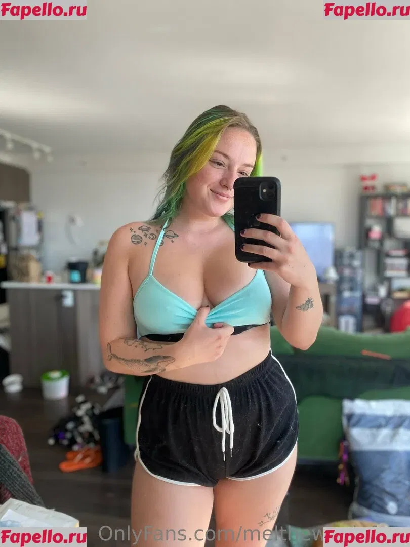 melthewhalefree Onlyfans Photo Gallery 