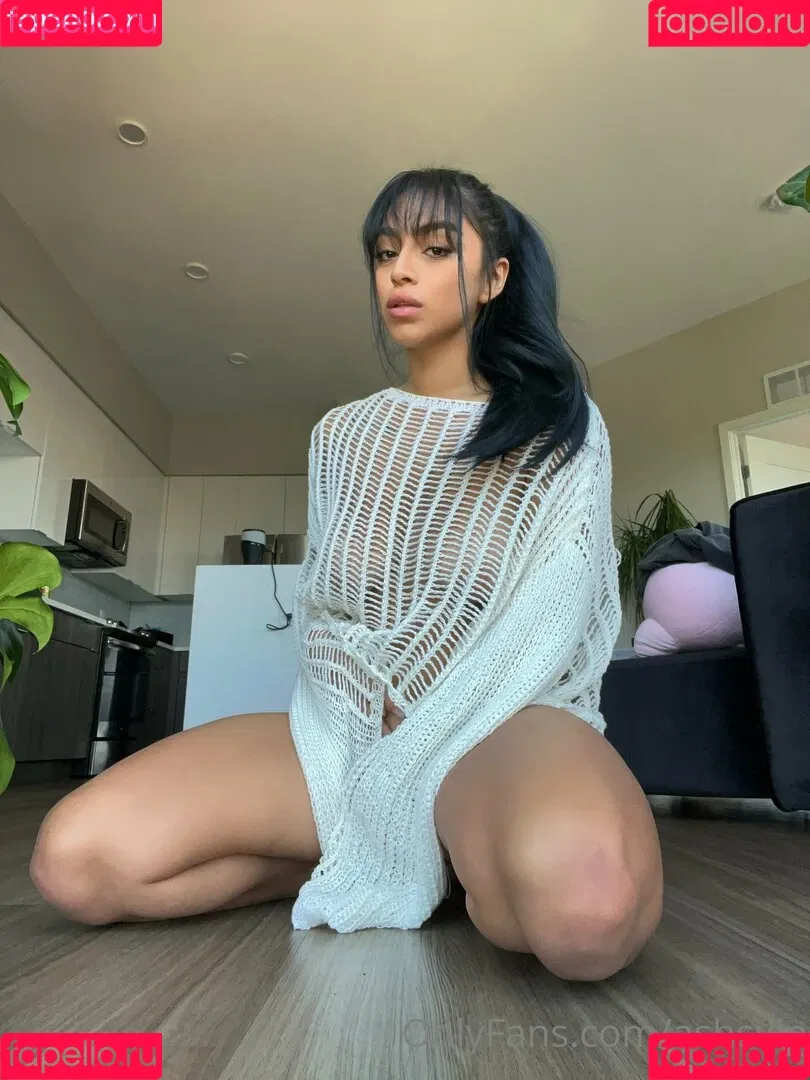 ashleasoffline Onlyfans Photo Gallery 