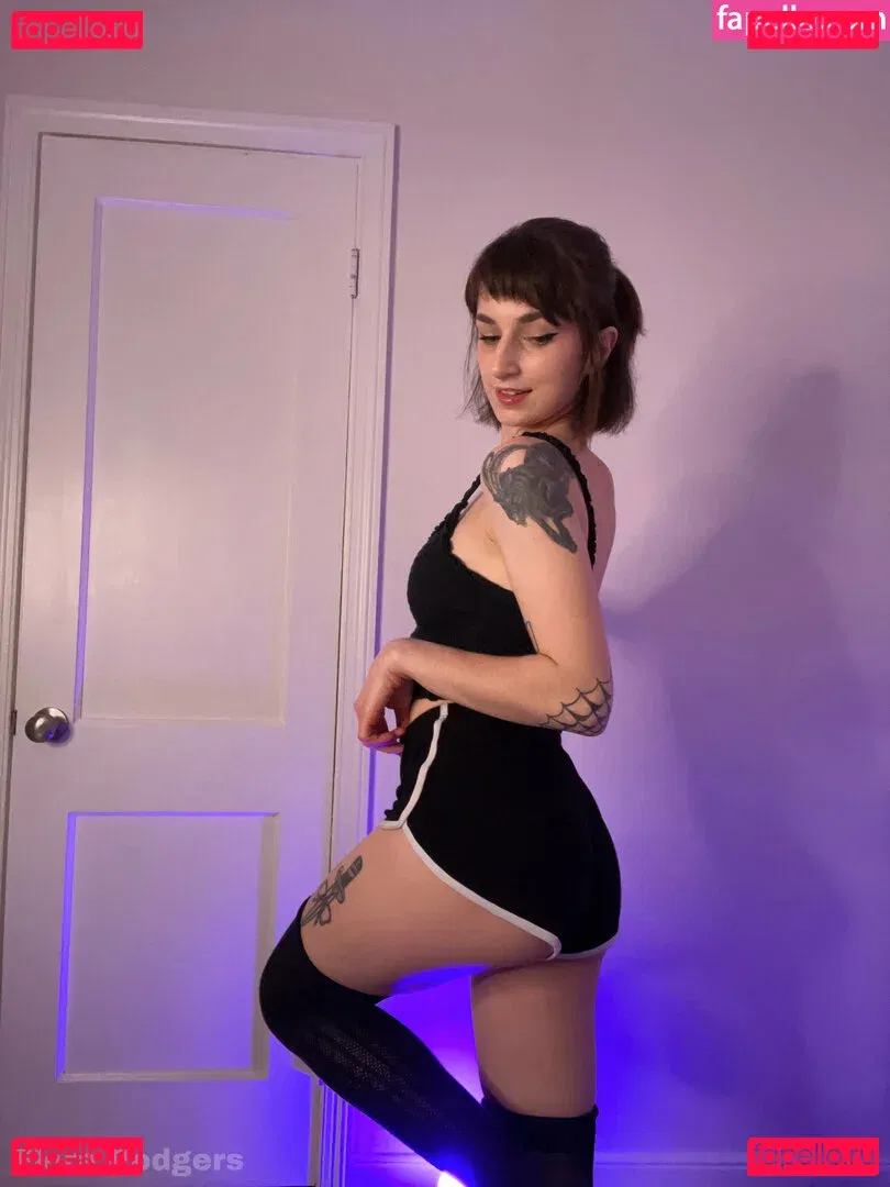 florarodgers Onlyfans Photo Gallery 