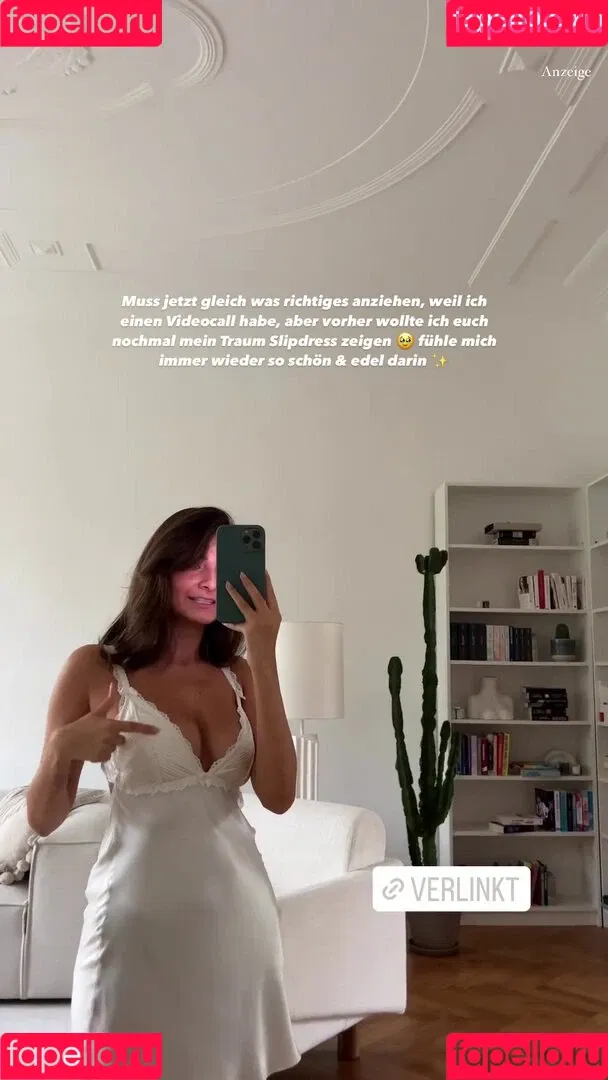 Ischtar Isik Onlyfans Photo Gallery 