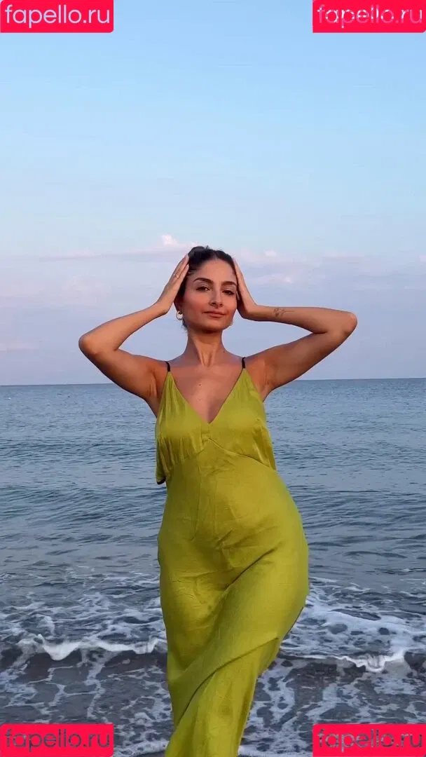Ischtar Isik Onlyfans Photo Gallery 