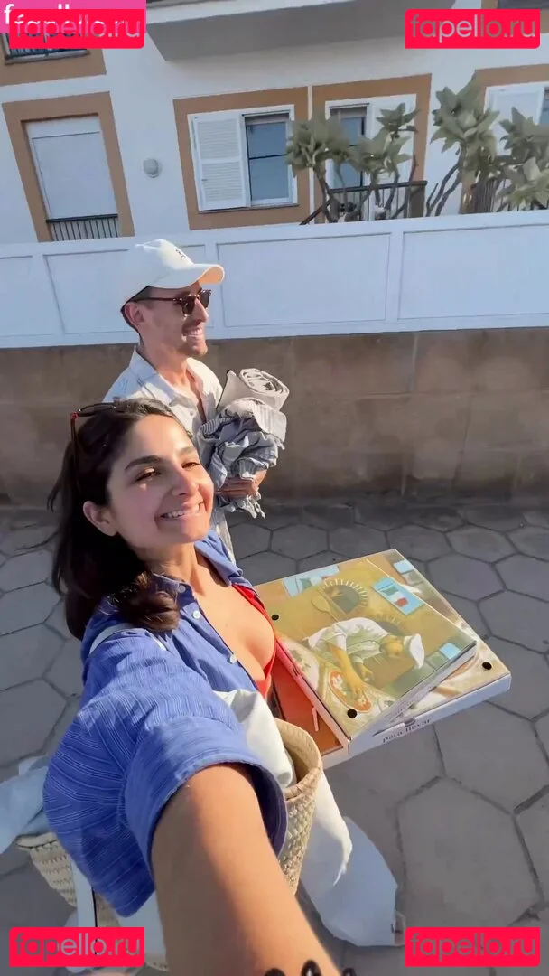 Ischtar Isik Onlyfans Photo Gallery 