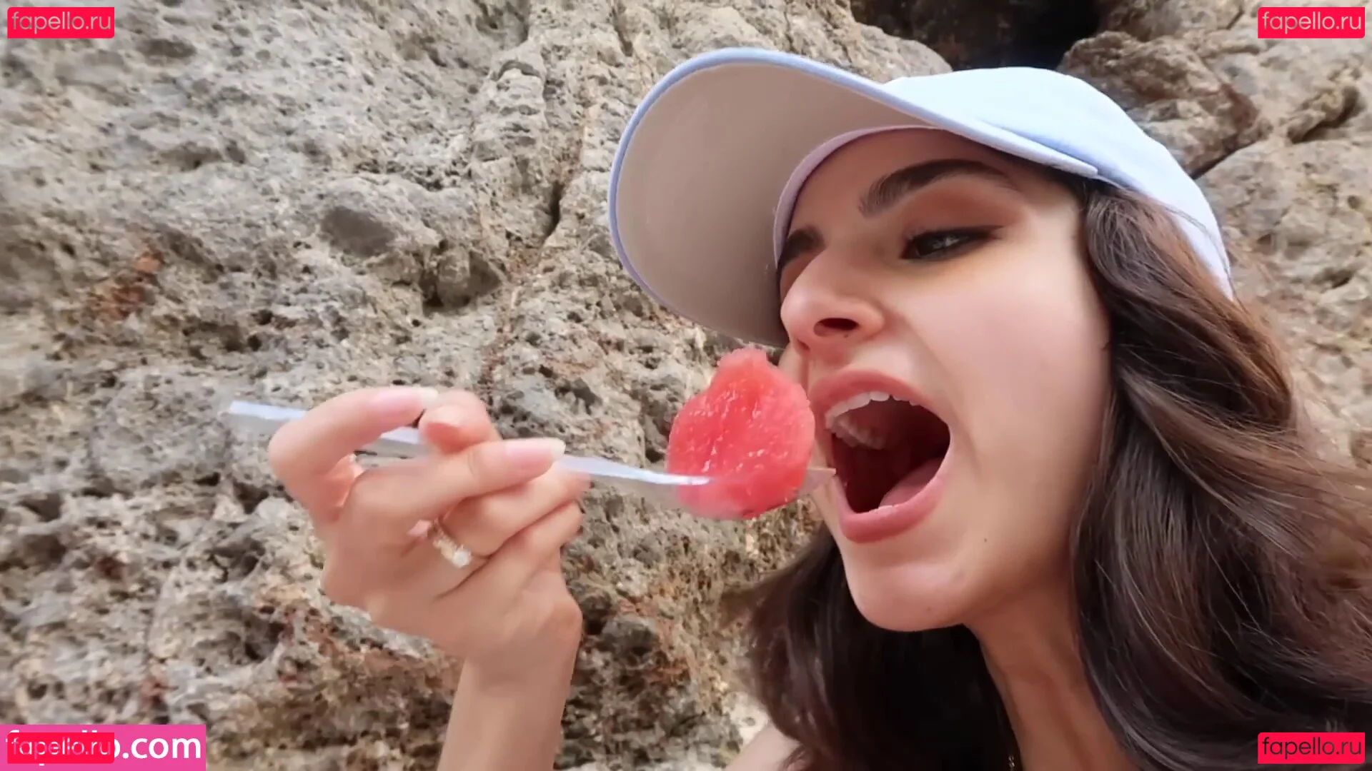 Ischtar Isik Onlyfans Photo Gallery 