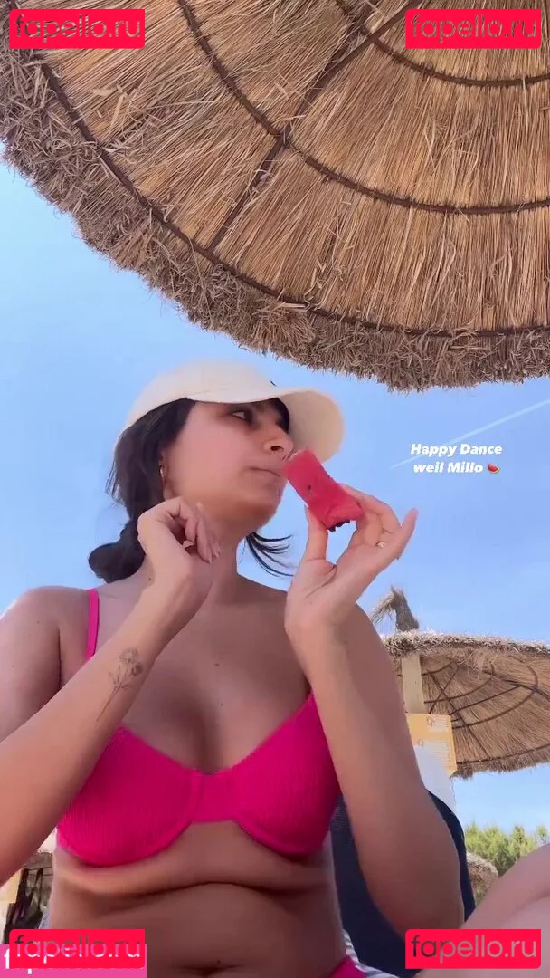 Ischtar Isik Onlyfans Photo Gallery 