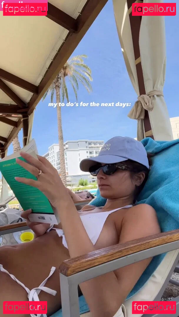 Ischtar Isik Onlyfans Photo Gallery 