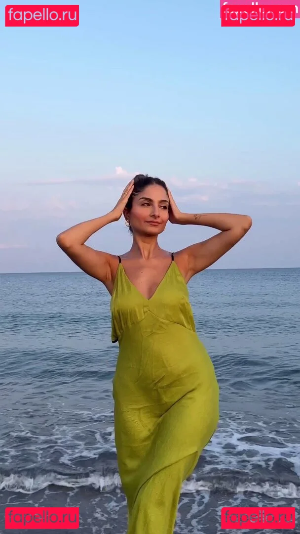 Ischtar Isik Onlyfans Photo Gallery 