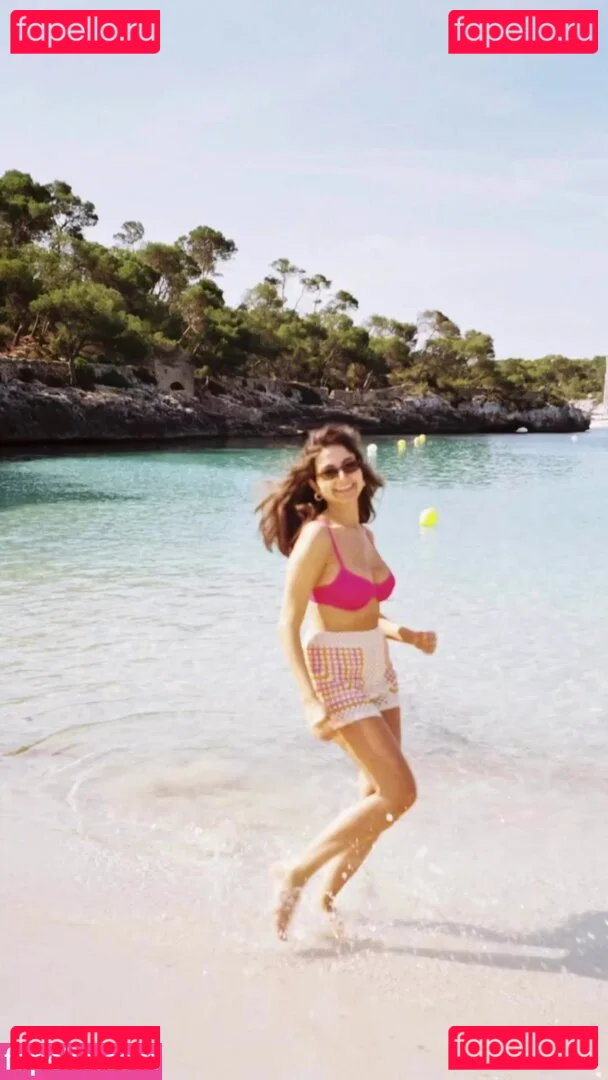 Ischtar Isik Onlyfans Photo Gallery 