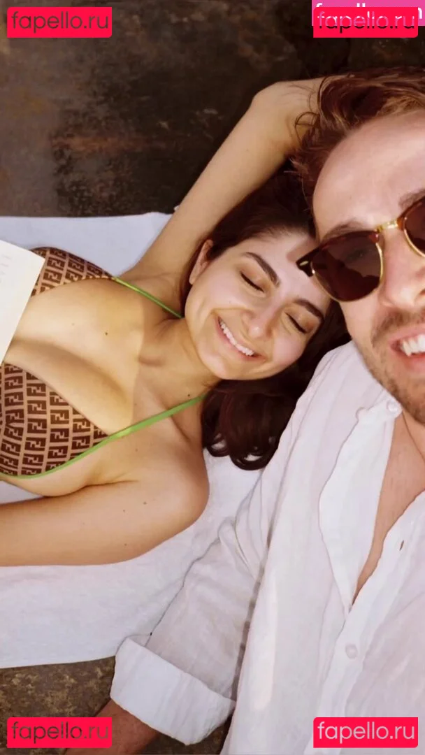 Ischtar Isik Onlyfans Photo Gallery 