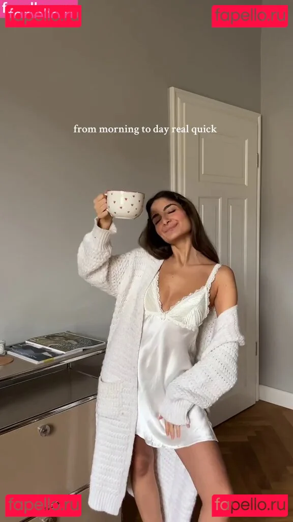 Ischtar Isik Onlyfans Photo Gallery 