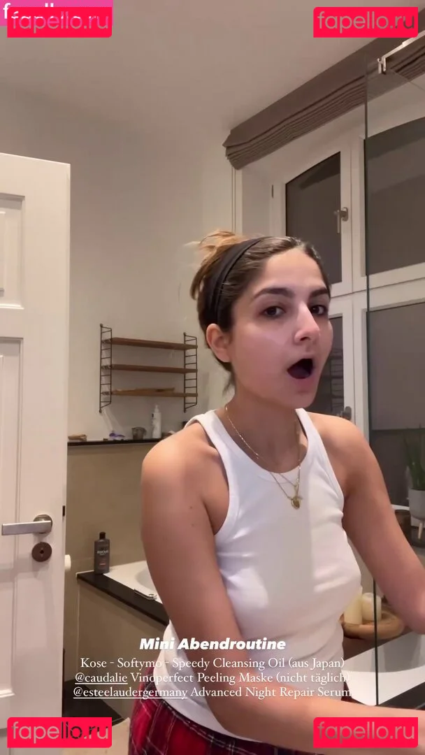 Ischtar Isik Onlyfans Photo Gallery 