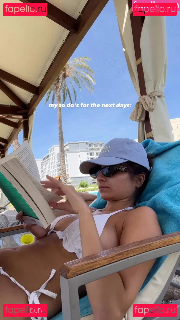 Ischtar Isik Onlyfans Photo Gallery 